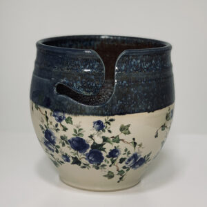 UDSOLGT Stor Garnskål  blå blomstermotiv